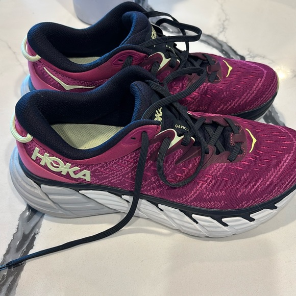 Hooks One One Gaviota 4 size 8.5 - Picture 1 of 4